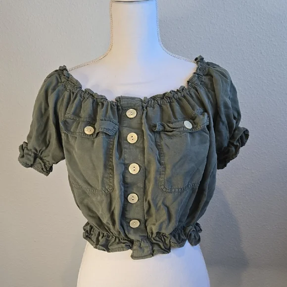 American Eagle 9-Piece Bundle - Picture 6 of 12